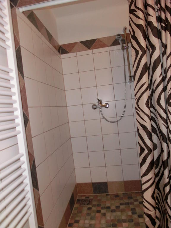 Appartement Haus Wastl à Russbach am Pass Gschütt Chambre photo