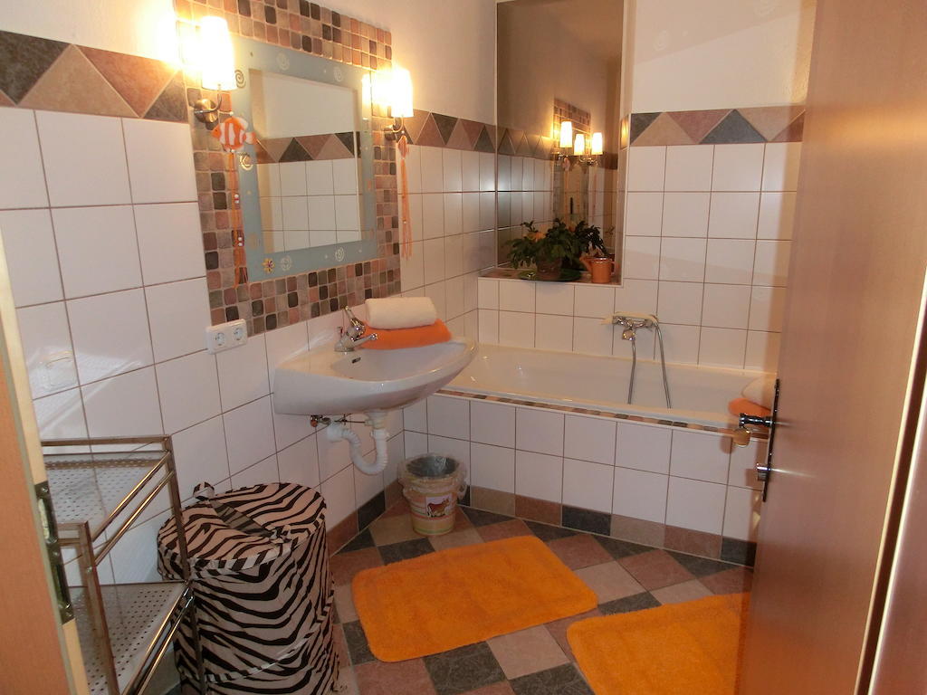 Appartement Haus Wastl à Russbach am Pass Gschütt Chambre photo