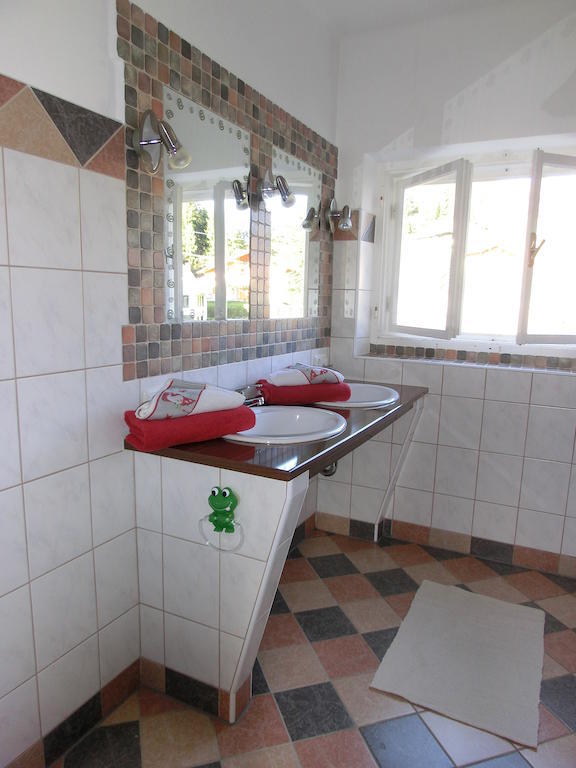 Appartement Haus Wastl à Russbach am Pass Gschütt Chambre photo