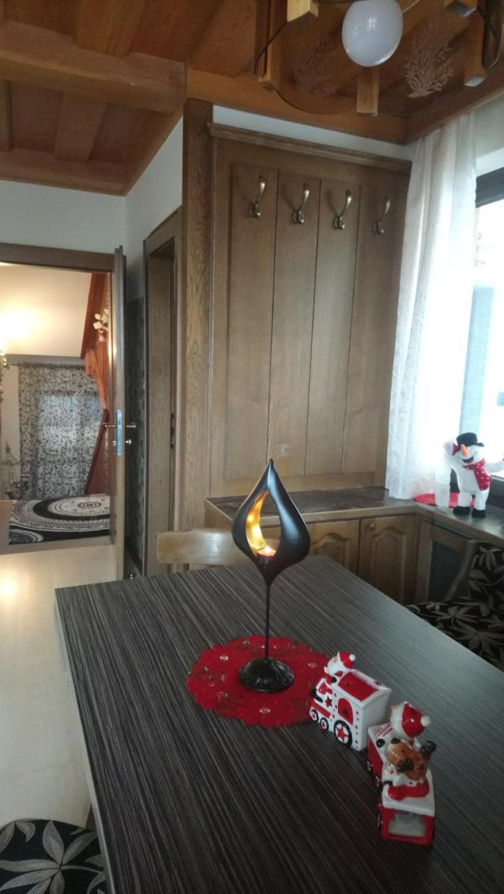 Appartement Haus Wastl à Russbach am Pass Gschütt Extérieur photo